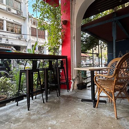 Victoria Pods Hotel George Town Exterior photo