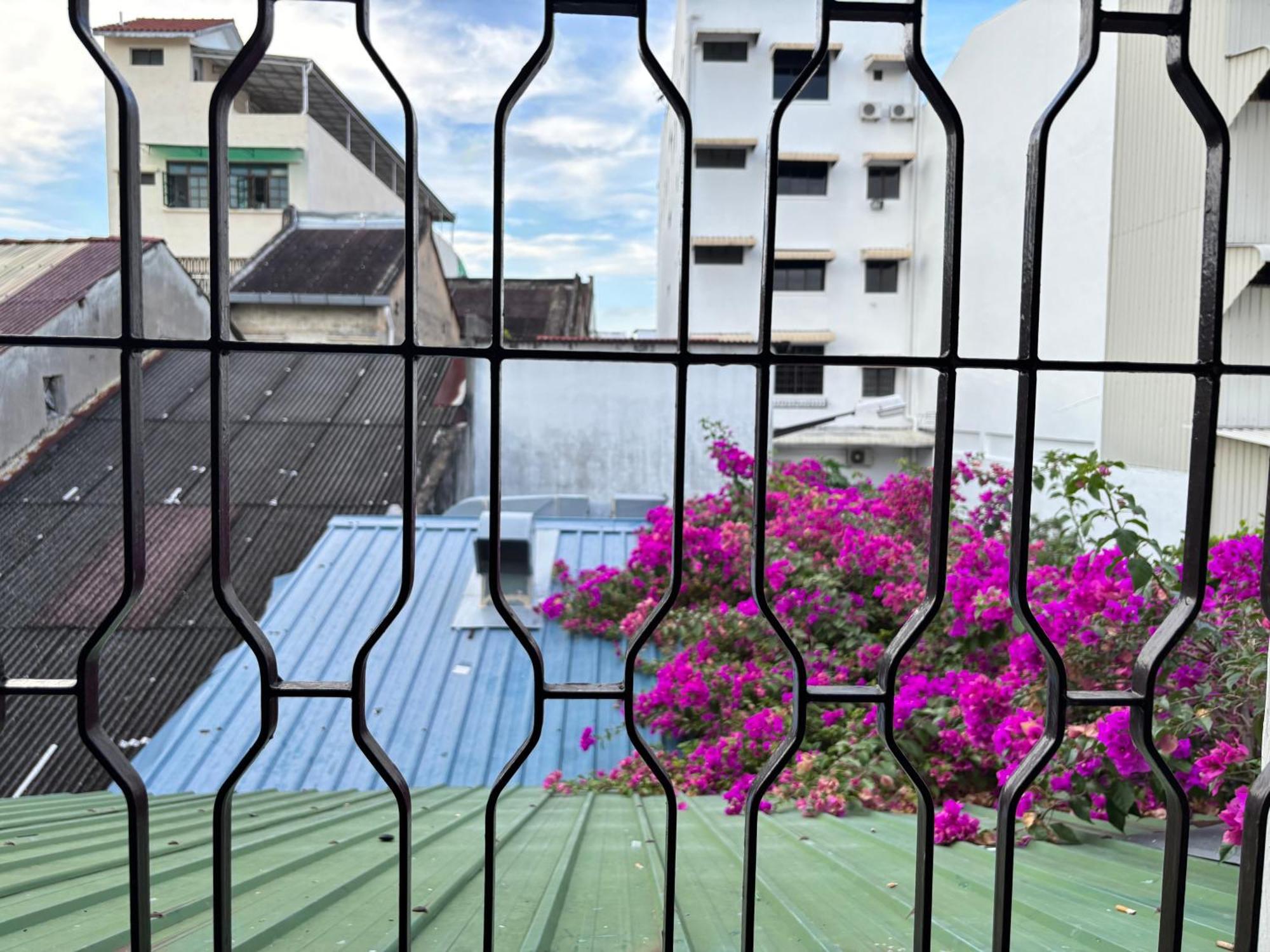 Victoria Pods Hotel George Town Exterior photo